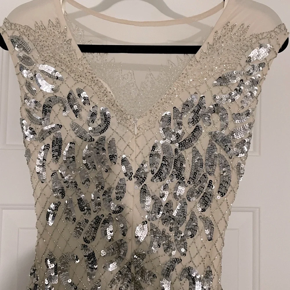 Gorgeous Designer Parker Black Hand Sewn Beaded Sequin Gown - Picture 7 of 10